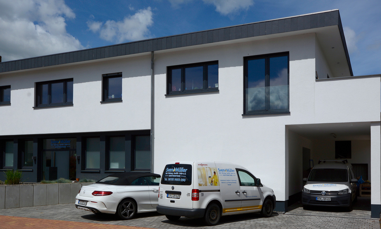 Company building with new extension, Kelkheim